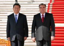 Таджикистан поприветствовал визит лидера Китая залпами из артиллерийского орудия