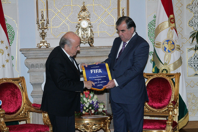 Президент ФИФА находится в Таджикистане