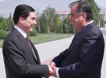 Эксперты о таджикско-туркменских отношениях