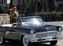 20-ю годовщину создания погранвойск Таджикистана отметили грандиозным военным парадом