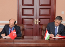 Таджикские дипломаты смогут пройти переподготовку в Турции