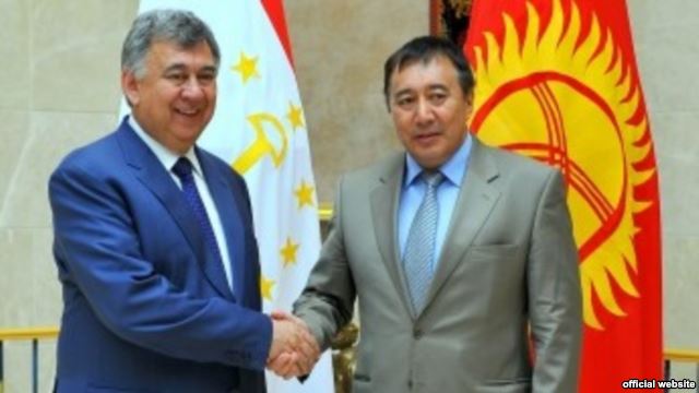 Таджикистан и Кыргызстан договорились о строительстве спорной дороги