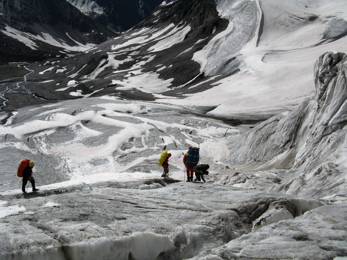 Площади ледников в Таджикистане сократились на 30%