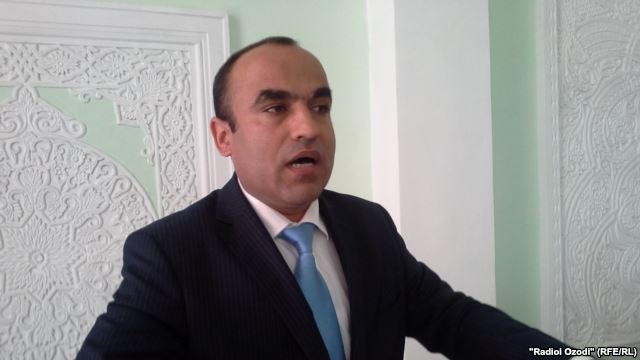 Власти Таджикистана хотят уберечь молодежь от влияния чуждой идеологии