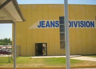Предприятие по выпуску джинсов в Согде повысило стоимость продукции
