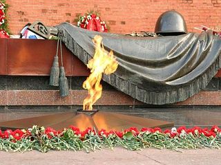Российские солдаты восстановят могилы ветеранов ВОВ в Душанбе