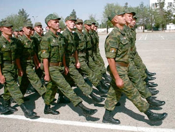 Военнослужащие 201-ой РВБ полностью перешли на военную форму новых образцов