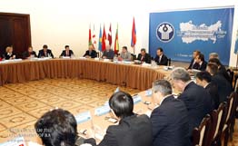 В Душанбе слетелись руководители органов безопасности всех стран СНГ