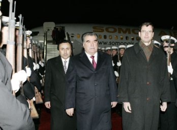 Э. Рахмон предложил открыть в Таджикистане региональное представительство компании Siemens
