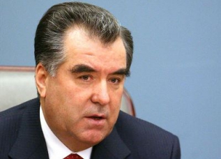 Президент Таджикистана произвел ряд кадровых перестановок