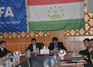 В Душанбе прошла первая встреча нового руководства ФФТ с футбольными клубами