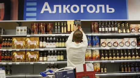 Таджикистан десятикратно сократил выпуск алкоголя