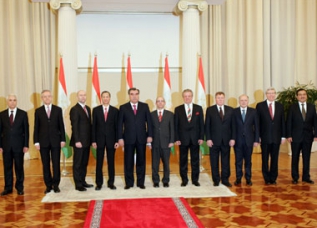Президент Таджикистана принял верительные грамоты послов восьми стран мира