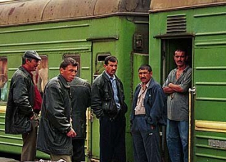 Власти Таджикистана намерены установить точное количество трудовых мигрантов