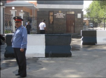 МВД Таджикистана берет под контроль реализацию пневматического оружия