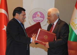 Подписан Меморандум о сотрудничестве между Конституционными судами Таджикистана и Турции