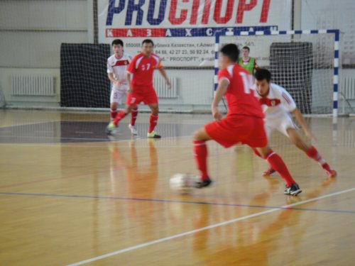 Тренеры сборных Таджикистана и Китайского Тайбэя по футзалу верят в победу своих команд