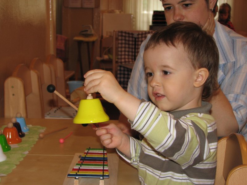 В Москве обсуждены проблемы глухих детей в Таджикистане