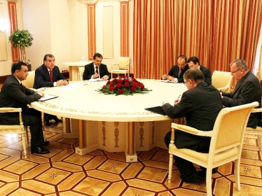 Встреча Э. Рахмона с Ю. Федотовым