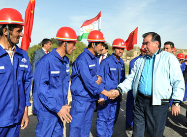 «Эксимбанк» выделит свыше $50 млн. для продолжения реконструкции автодороги Душанбе-Кульма