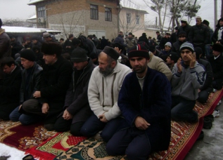 В Таджикистане будут штрафовать за религиозную пропаганду в школах