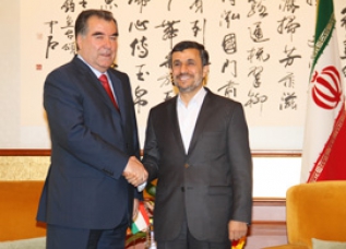 Эмомали Рахмон встретился в Пекине с лидерами Ирана и Пакистана