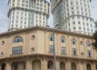 Экс-министр труда и соцзащиты Таджикистана назначена директором самого высотного здания республики