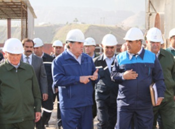 Э. Рахмон посетил стройплощадку Рогунской ГЭС