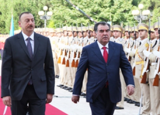 В Баку прошли переговоры президентов Таджикистана и Азербайджана