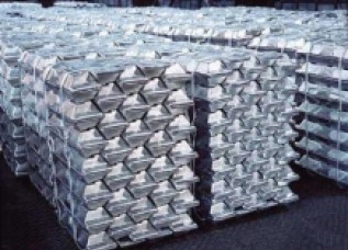 Таджикистан в первом полугодии почти на 4% сократил производство алюминия