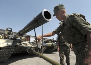 Замминистра обороны России: «Торги по 201-ой базе не идут»