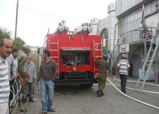 На окраине Душанбе горит рынок «Корвон»