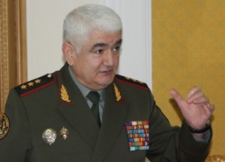 Сторонники Имумназарова не согласны с министром обороны Таджикистана