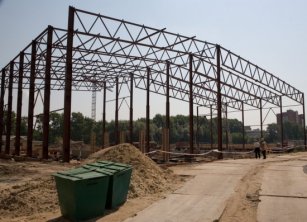 В городе Кулябе строится новый спортивный комплекс