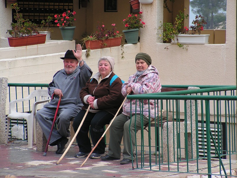 В Таджикистане проживают около 585 тыс. пенсионеров