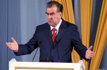Э. Рахмон: "Светский образ государственности является правильным, сознательным и серьёзным выбором общественности Таджикистана"