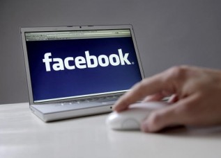 Бег Зухуров сдержал обещание: доступ к Facebook открыт