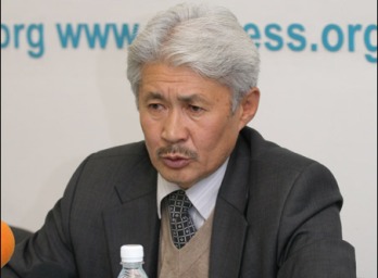 Омбудсмен: «Узбекистан и Таджикистан застроили спорные с Кыргызстаном территории»