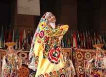 20-летие установления дипотношений между Душанбе и Бишкеком отметили концертом