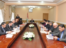 Парламентарии Таджикистана обсудили законопроект «О ломбарде»
