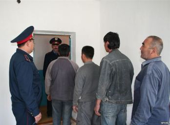 Пять граждан Таджикистана депортированы из России в рамках уголовного дела об экстремизме