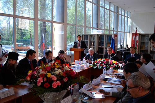 В Душанбе обсуждают проблемы совместного евразийского развития Таджикистана и России
