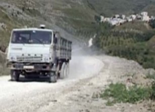 «УАЗ-469» в Джиргитале сорвался в 700 метровую пропасть