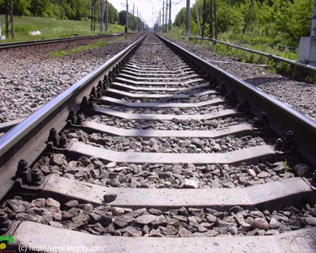 Премьер-министр поручил ускорить процесс реализации железнодорожного проекта Душанбе-Курган-тюбе