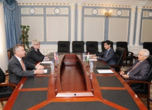 Зарифи обсудил с послом Великобритании вопросы двустороннего сотрудничества