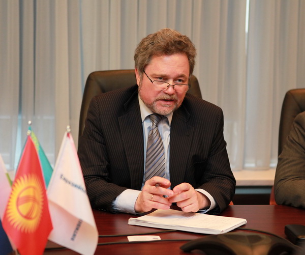 С. Шаталов: Задачи развития Таджикистана требуют укрепления его финансового сектора