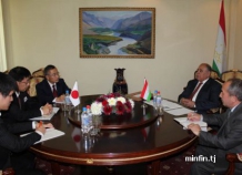 В Душанбе обсуждены перспективы таджикско-японского сотрудничества в финансовой сфере