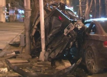 В результате крупного ДТП в Душанбе трое погибли, еще трое человек госпитализированы