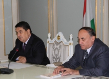 В Душанбе прошло заседание предвыборного штаба Эмомали Рахмона
