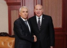 Глава МИД Таджикистана встретился с Генсеком ШОС